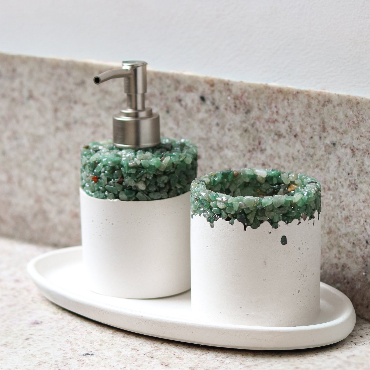 Dispenser para Sabonete Líquido em Quartzo Verde