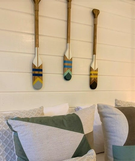 Remo Decorativo Canadense Azul e Branco Listrado