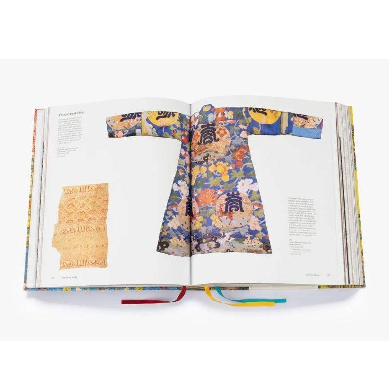 Livro Silk: Fiber, Fabric and Fashion