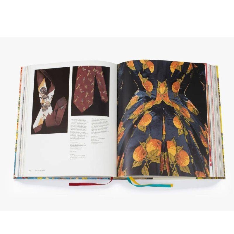 Livro Silk: Fiber, Fabric and Fashion