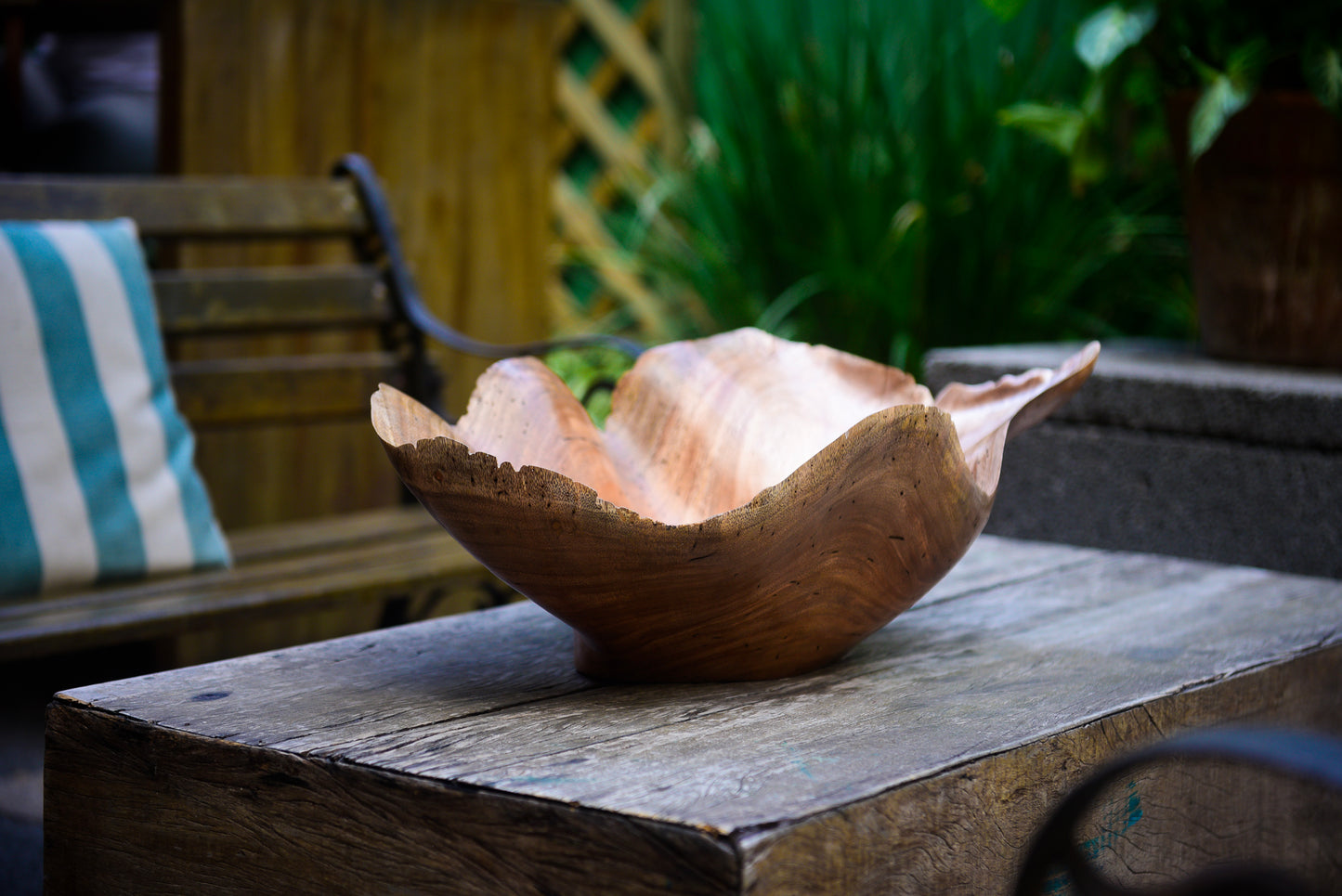 Gamela/Petisqueira em Angelim 52x36cm