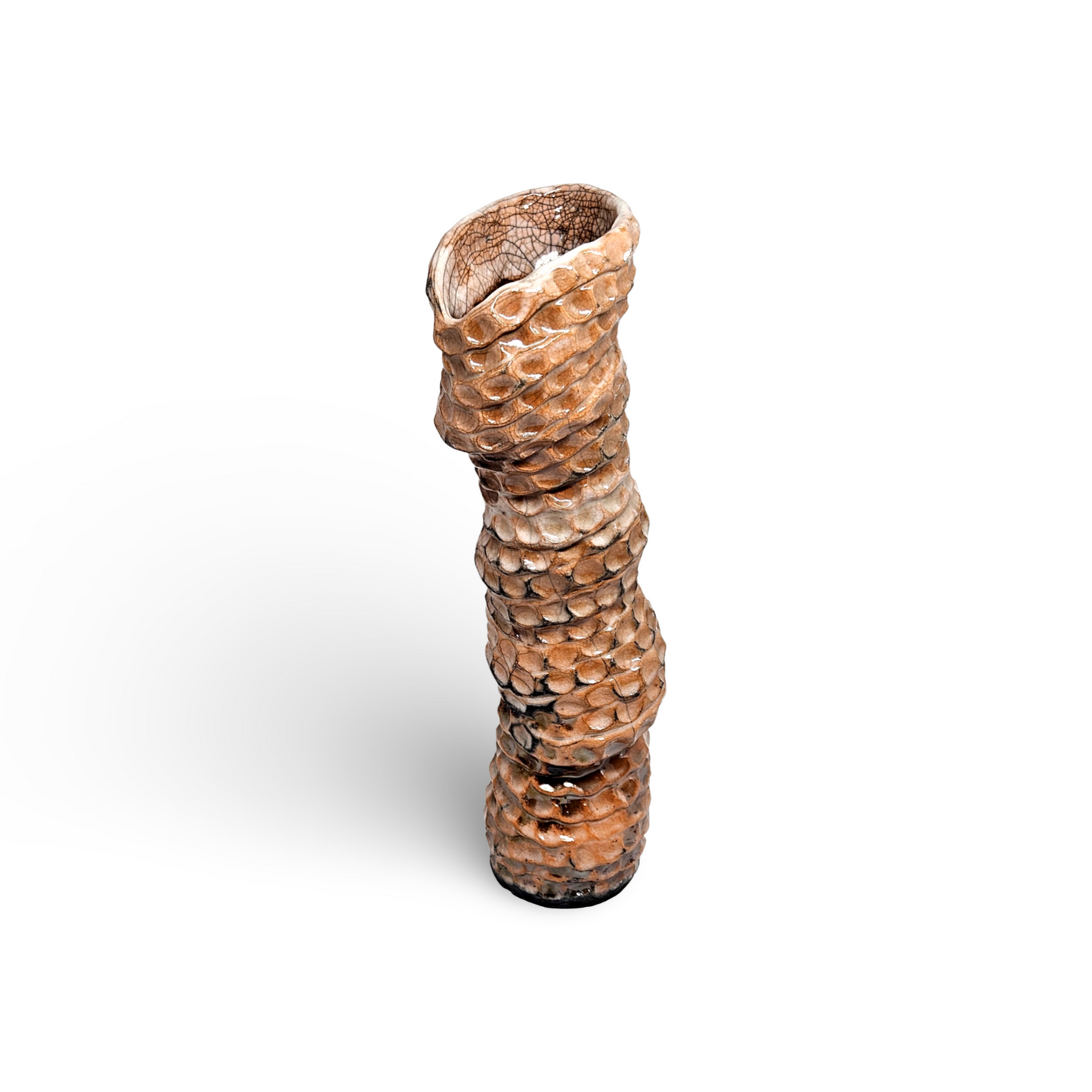 Escultura em Cerâmica Serpentina em Movimento