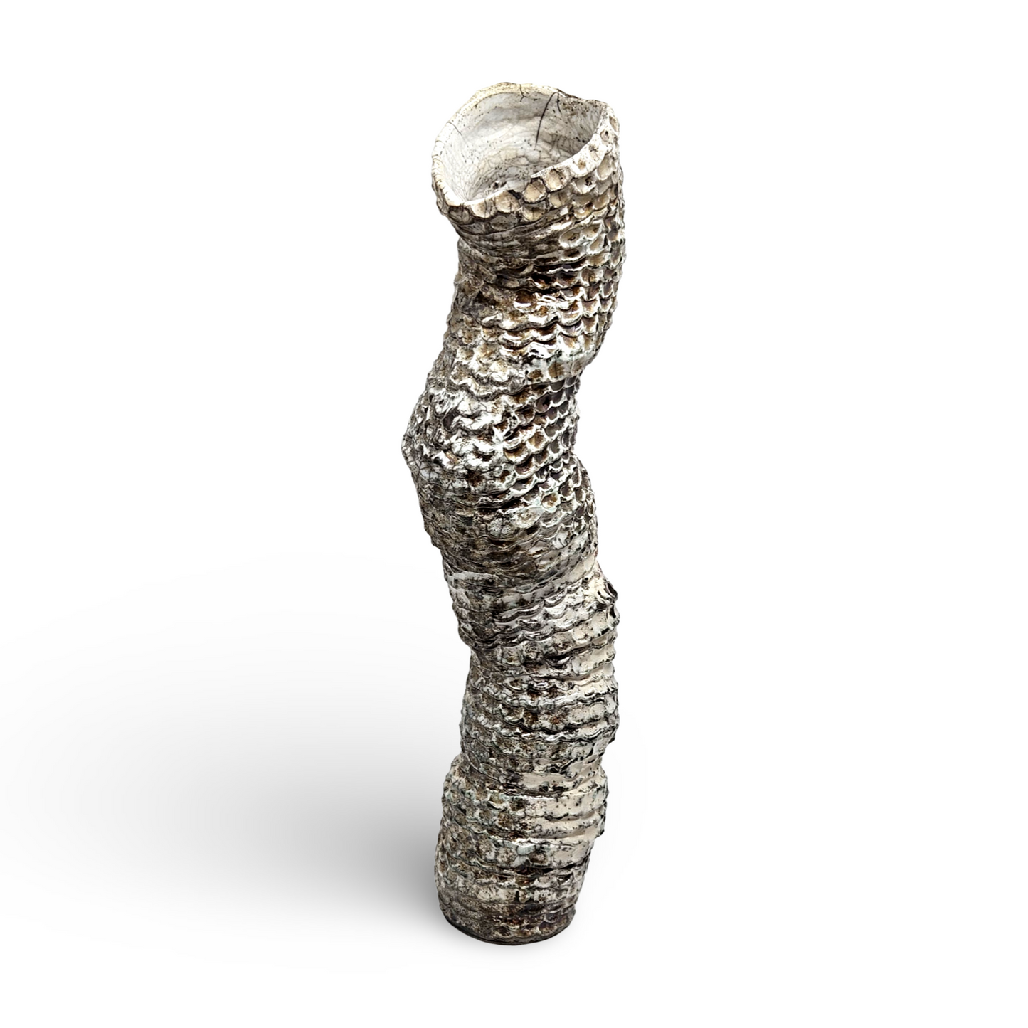 Escultura em Cerâmica Serpentina em Movimento